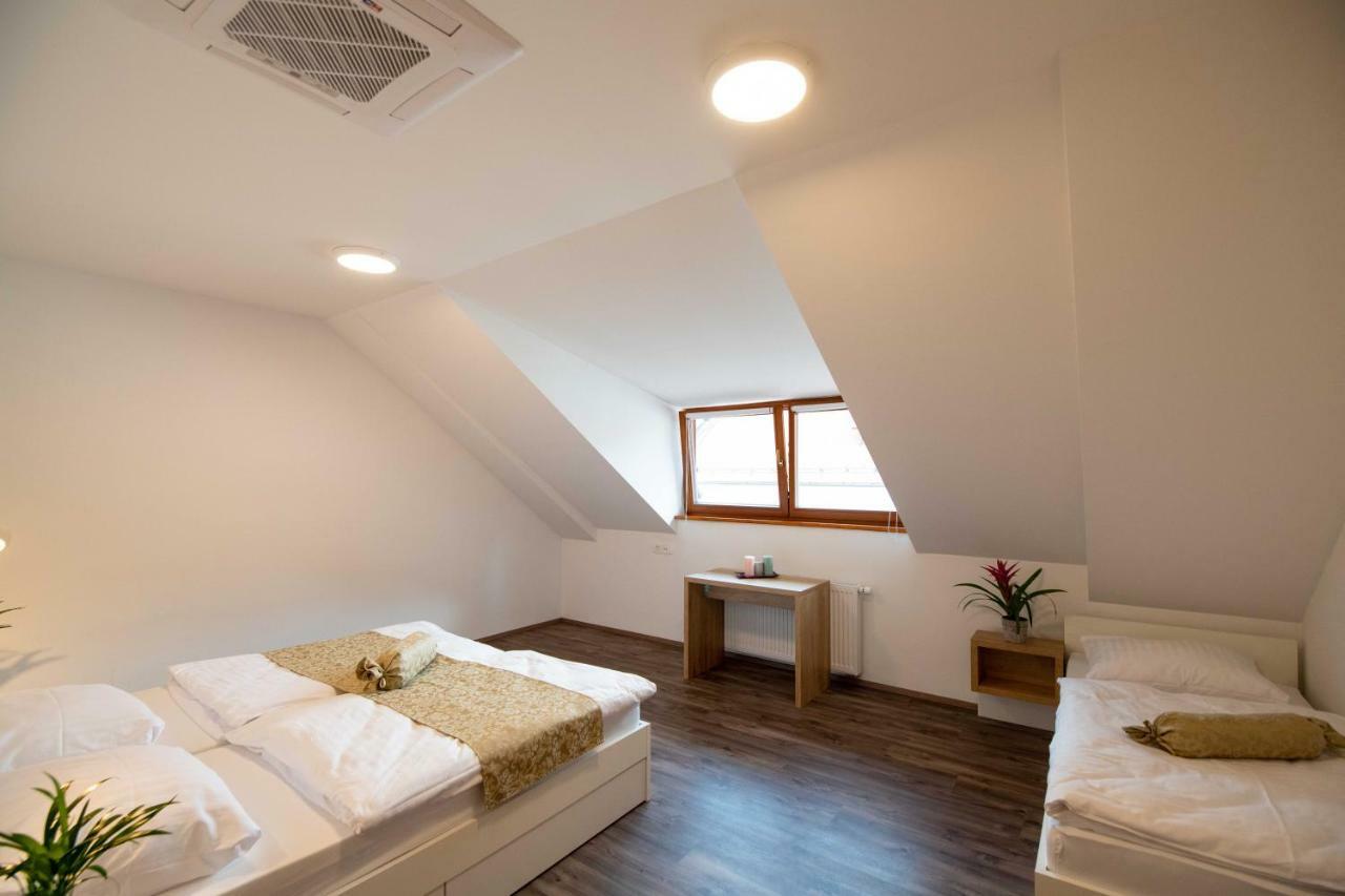 Guesthouse Stari Mayr 크란 외부 사진