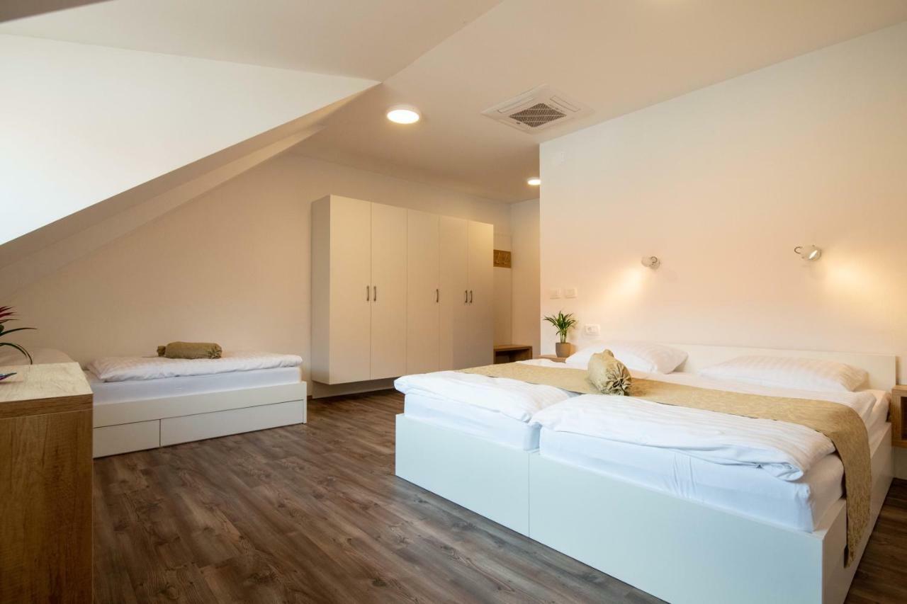 Guesthouse Stari Mayr 크란 외부 사진